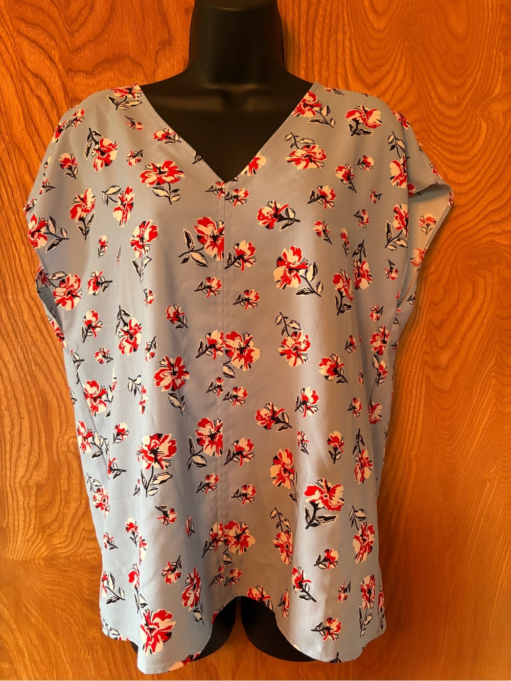 Hillary Radley Light Blue Floral V-Neck Women's Top